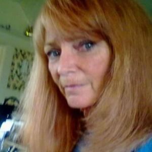 Meet your Posher, Cynthia